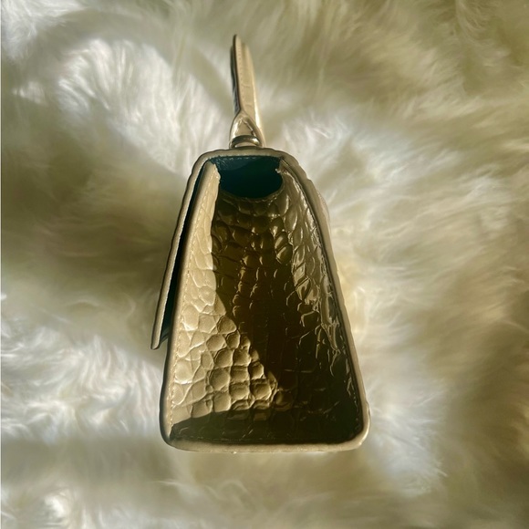 Balenciaga Hourglass XS Metallic Croc-Embossed Top-Handle Bag in Light Gold - Picture 8 of 11